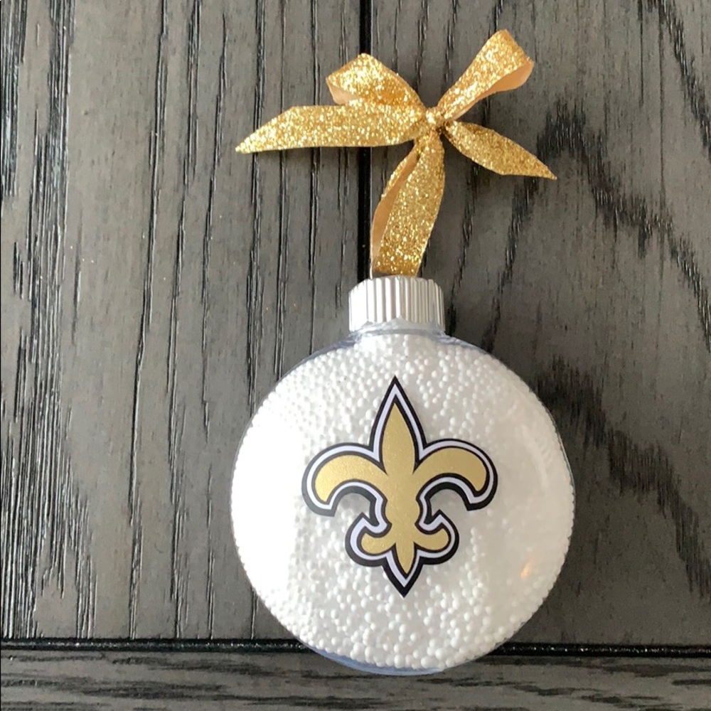 NFL New Orleans saints Christmas ornament